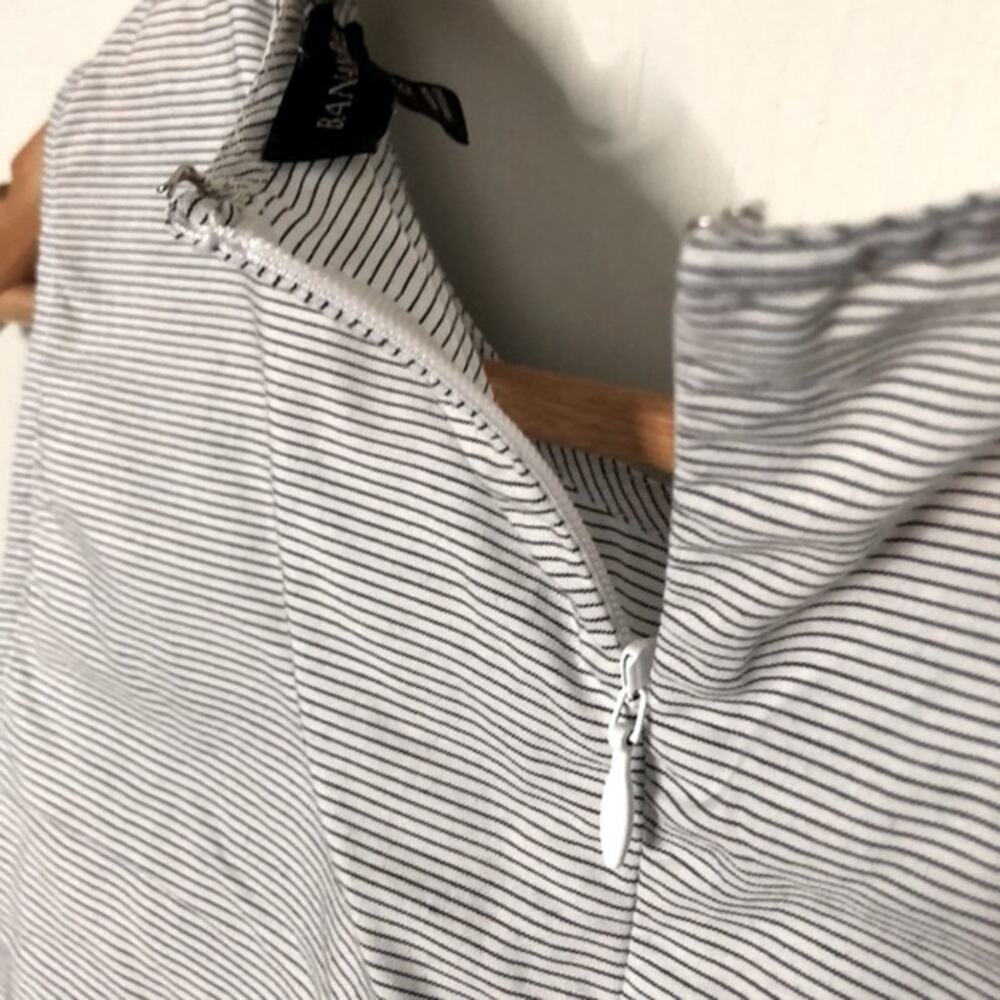 Banana Republic Striped Sleeveless Top size XS - Picture 7 of 8